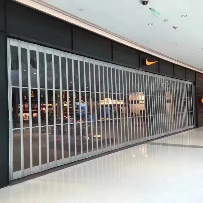 商铺水晶卷帘门.jpg